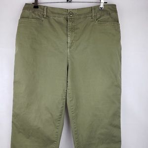 croft & barrow Pants - Croft & Barrow Stretch Army Green Capri's Size 16 croft & barrow Pants - Croft & Barrow Stretch Army Green Capri's Size 16